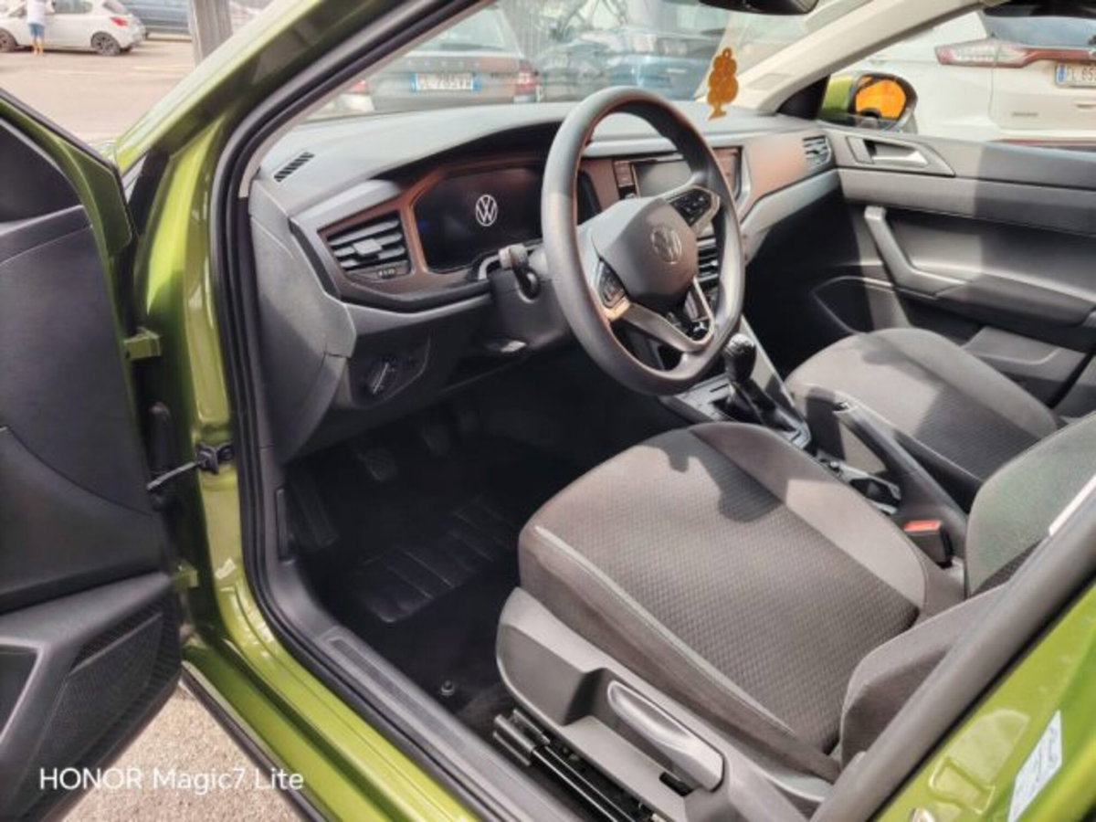 Volkswagen Taigo 1.0 tsi Life 95cv (10)