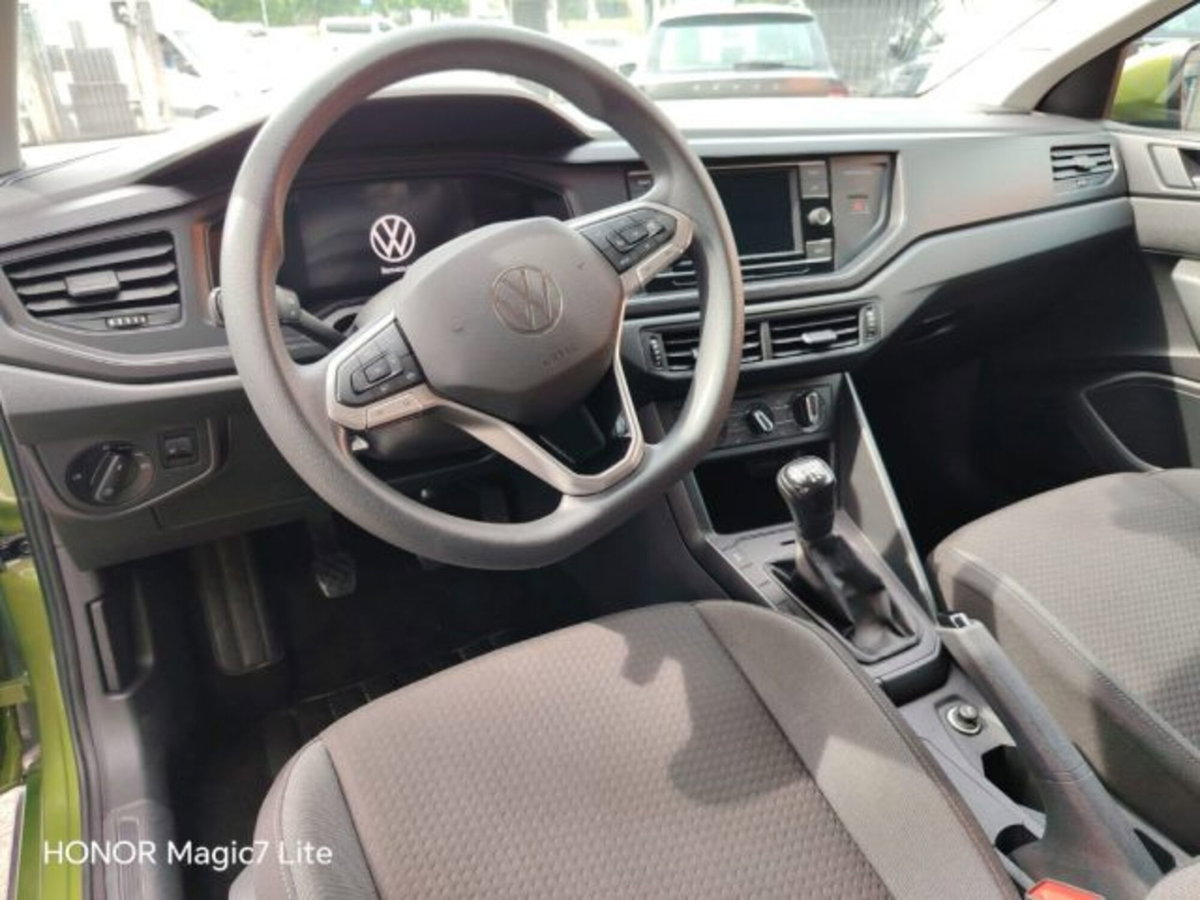Volkswagen Taigo 1.0 tsi Life 95cv (12)
