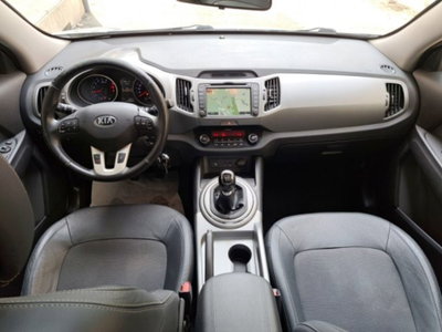 Kia Sportage 1.7 CRDI VGT 2WD high tech (12)