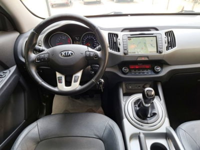 Kia Sportage 1.7 CRDI VGT 2WD high tech (13)