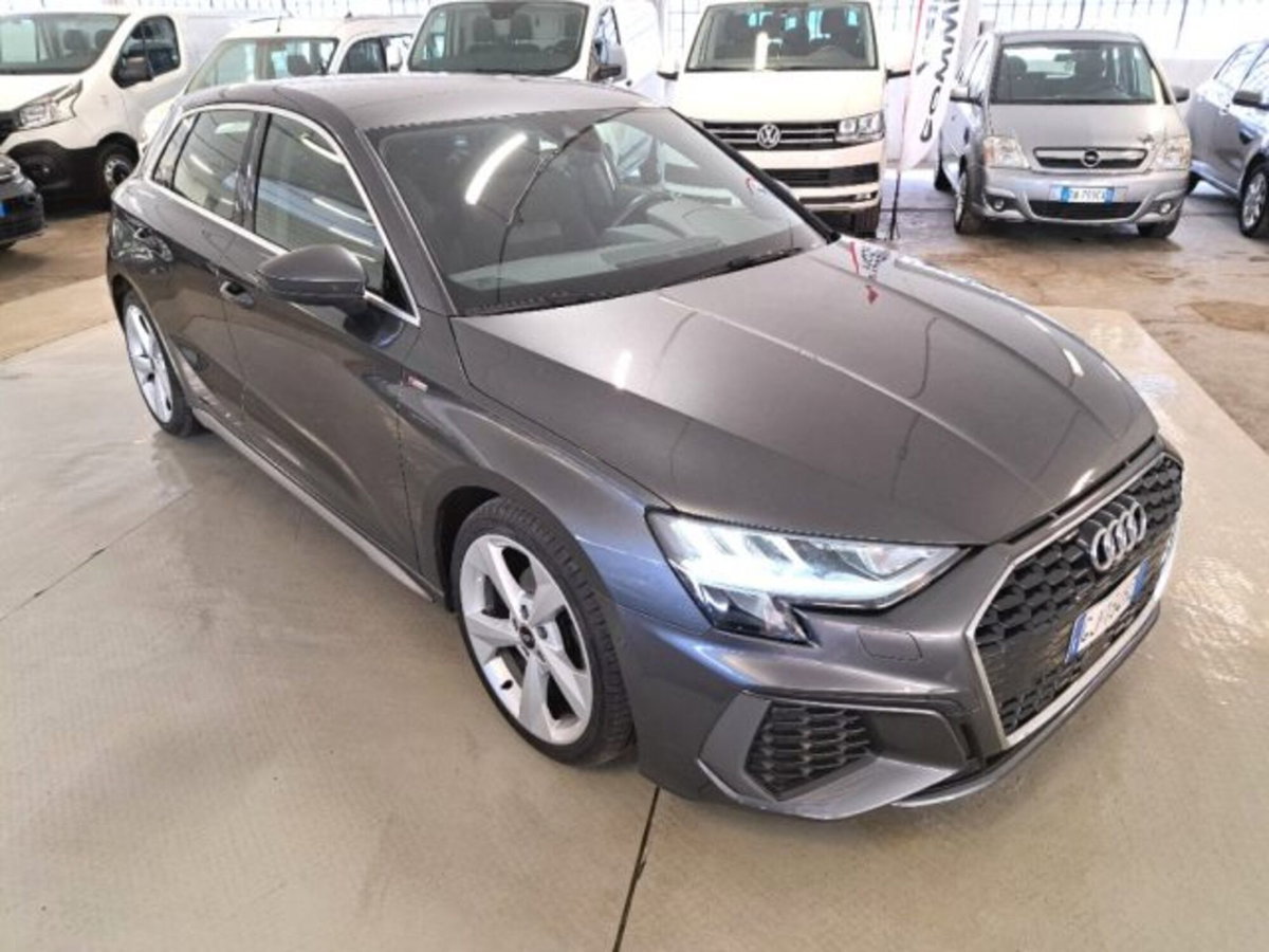 Audi A3 Sportback 30 TDI S tronic S line edition (5)