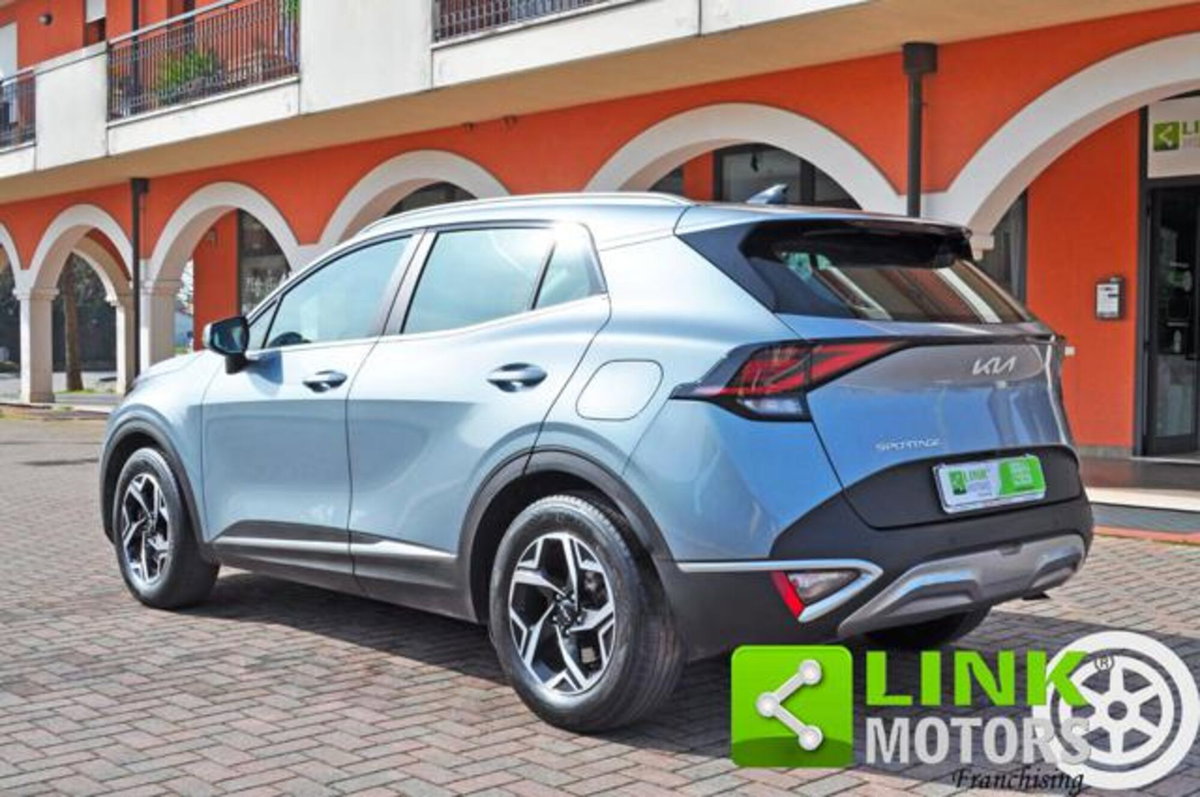 Kia Sportage 1.6 crdi mhev Business dct (3)