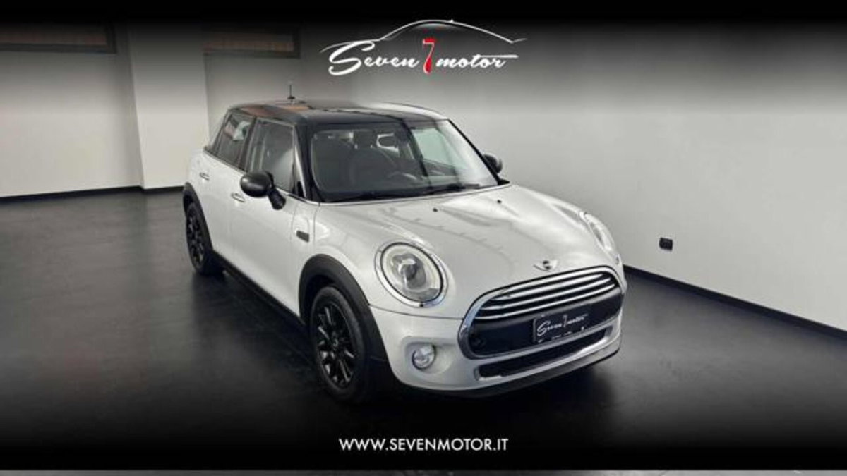 MINI Mini 1.5 Cooper D 5 porte
