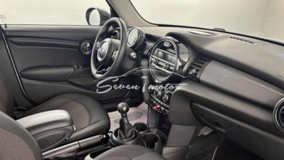 MINI Mini 1.5 Cooper D 5 porte (13)