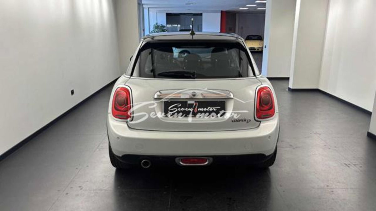 MINI Mini 1.5 Cooper D 5 porte (6)