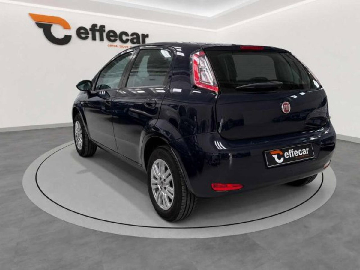 Fiat Punto 1.4 8V 5 porte Natural Power Lounge (4)