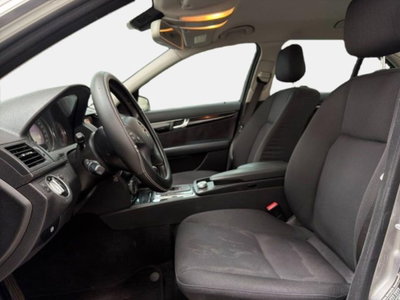 Mercedes-Benz Classe C 220 CDI BlueEFFICIENCY Avantgarde AMG (12)