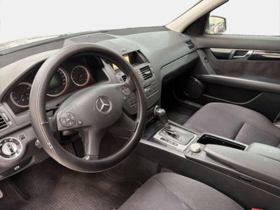 Mercedes-Benz Classe C 220 CDI BlueEFFICIENCY Avantgarde AMG (7)