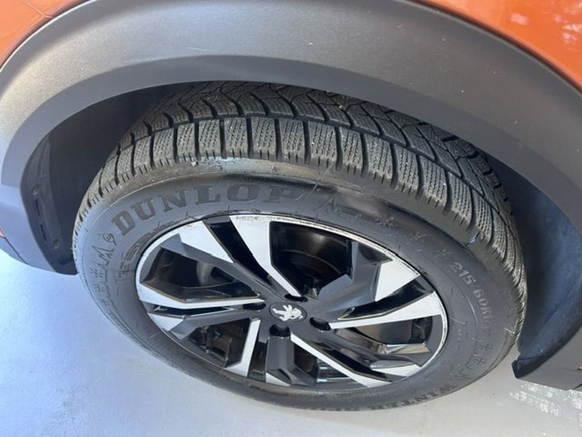 Peugeot 2008 PureTech 130 S&S EAT8 Allure Pack (8)
