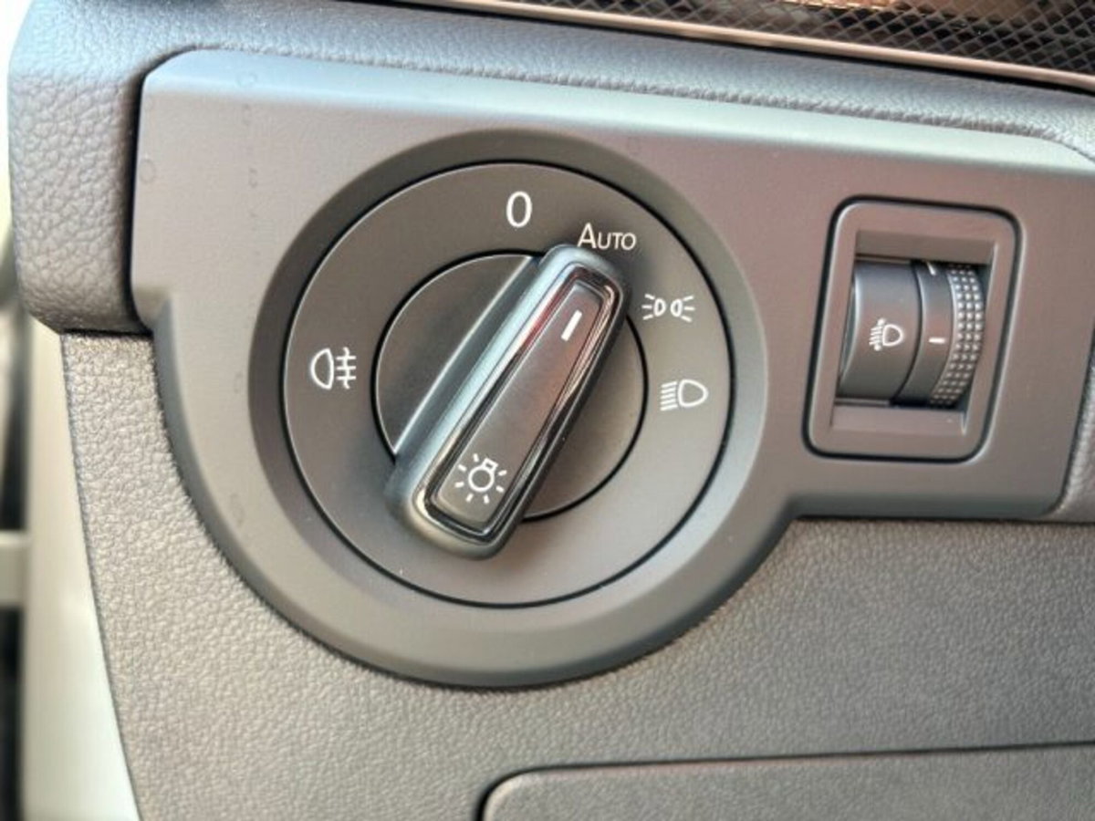 Volkswagen T-Cross 1.0 TSI Sport (12)