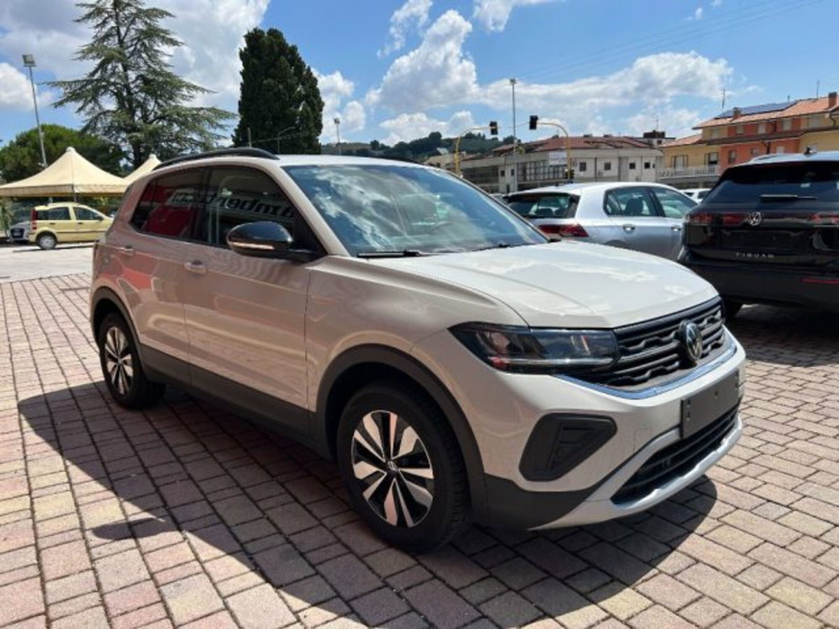 Volkswagen T-Cross 1.0 TSI Sport (2)