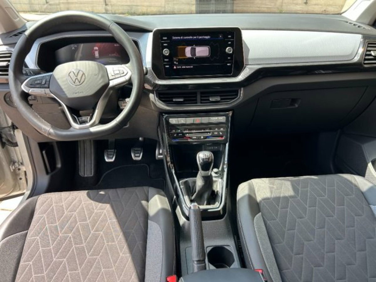 Volkswagen T-Cross 1.0 TSI Sport (7)