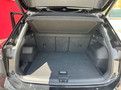 Volkswagen Tiguan 2.0 tdi Edition 150cv dsg (15)