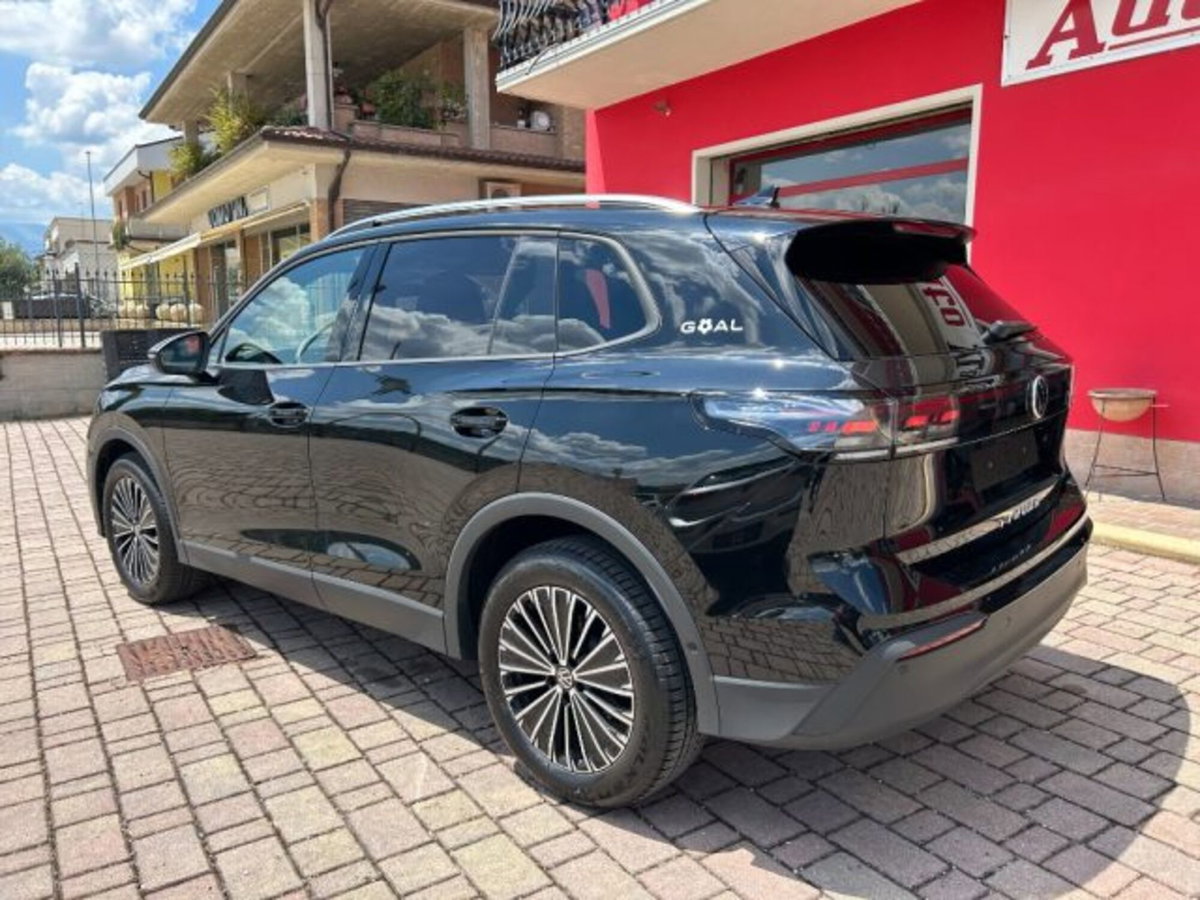 Volkswagen Tiguan 2.0 tdi Edition 150cv dsg (4)