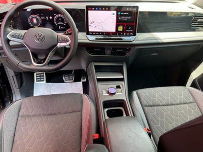 Volkswagen Tiguan 2.0 tdi Edition 150cv dsg (7)
