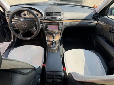Mercedes-Benz Classe E 300 Bluetec cat Elegance (11)