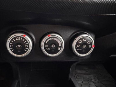 Mitsubishi Outlander 2.0 DI-D Intense DPF (12)