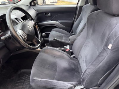 Mitsubishi Outlander 2.0 DI-D Intense DPF (9)