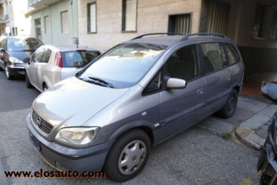 Opel Zafira 16V cat Club (2)