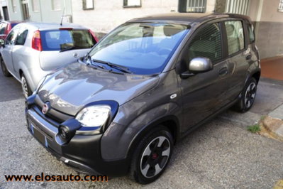 Fiat Panda 1.0 FireFly S&S Hybrid City Cross (2)