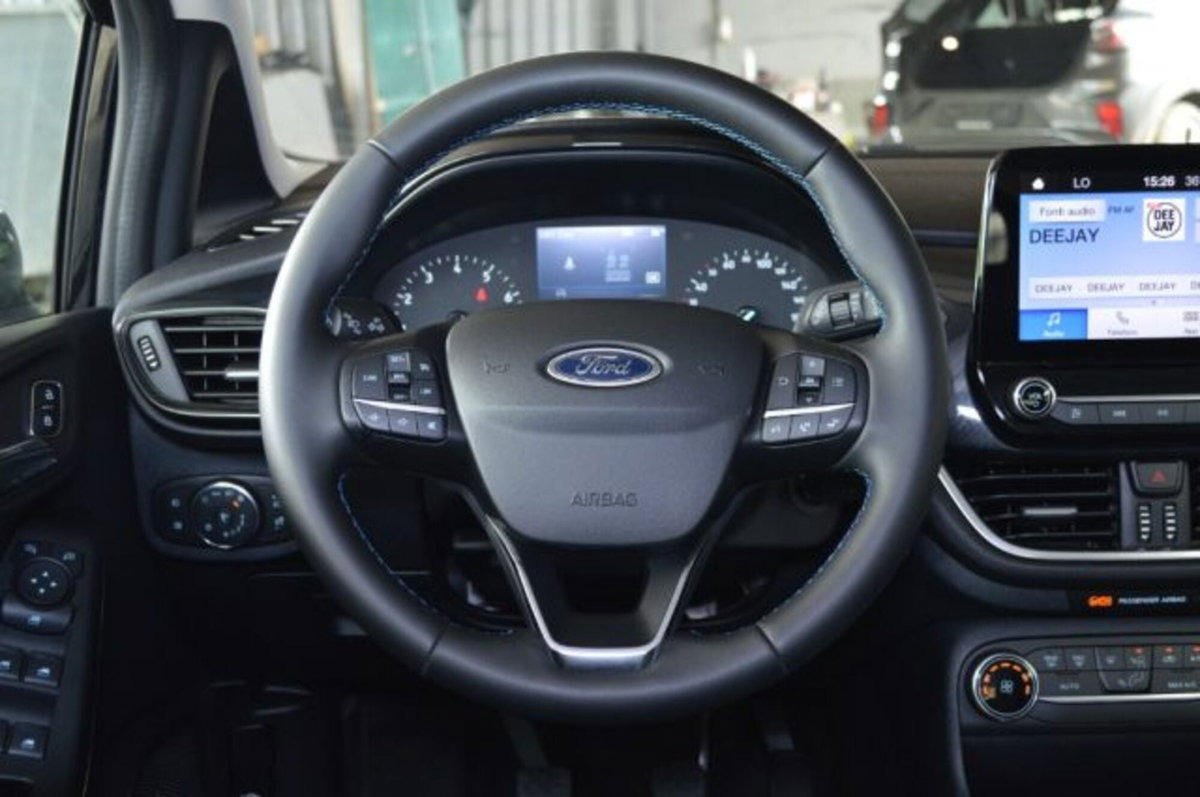 Ford Fiesta 1.0 Ecoboost Hybrid 125 CV DCT 5 porte Active (10)