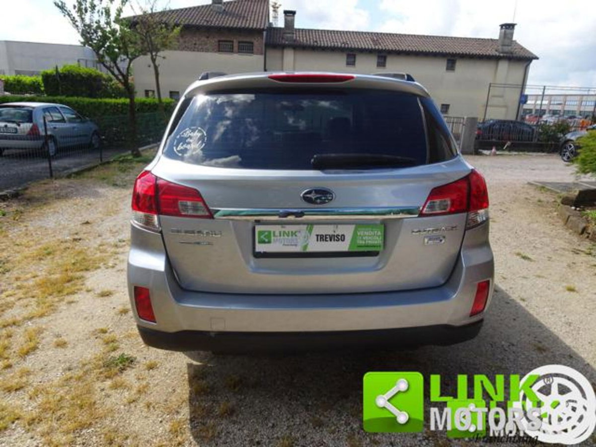 Subaru Outback 2.0D Trend Limited (7)