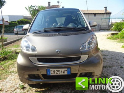 smart Fortwo 1000 52 kW MHD coupé passion (8)