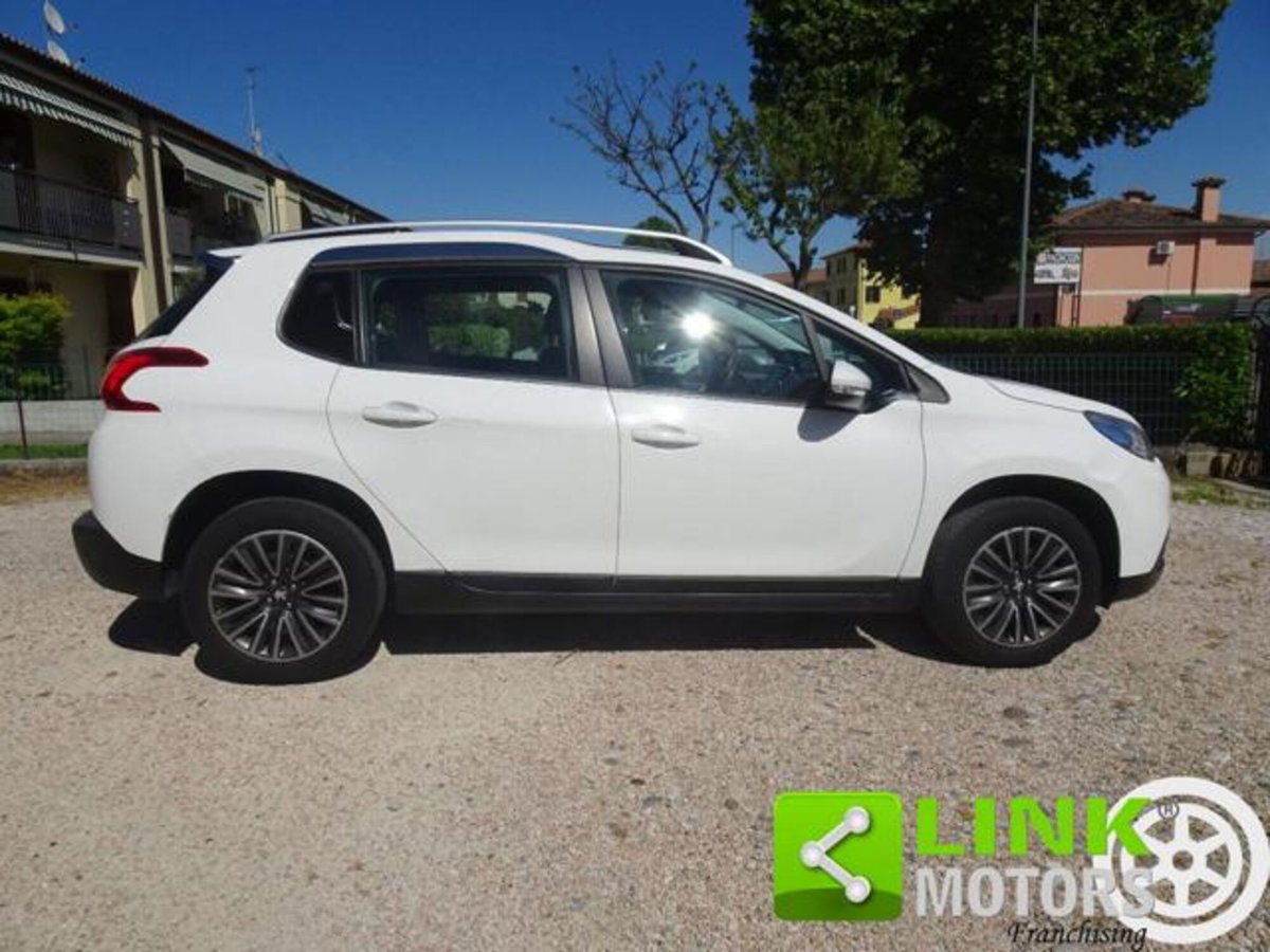 Peugeot 2008 VTi 82CV Active (11)