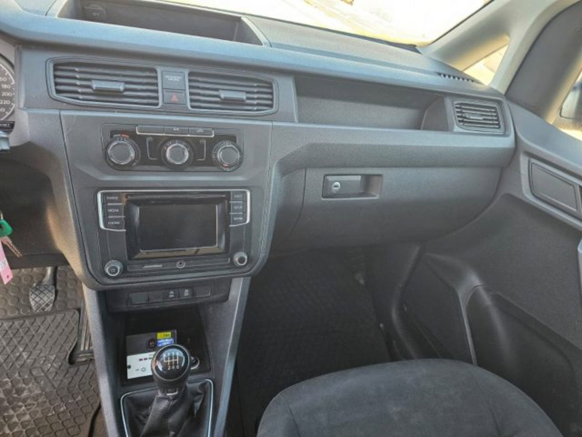 Volkswagen Caddy 2.0 TDI 122 CV 4MOTION Trendline (15)