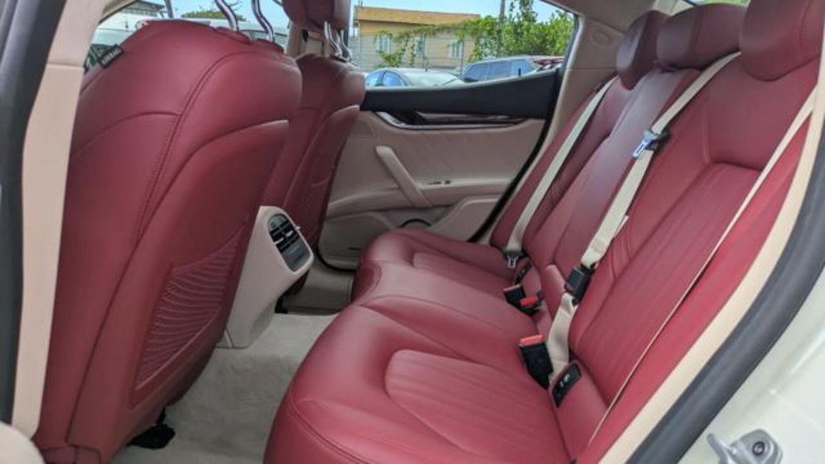 Maserati Ghibli Ghibli V6 430 CV Modena S (10)