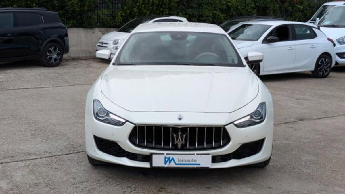 Maserati Ghibli Ghibli V6 430 CV Modena S (17)
