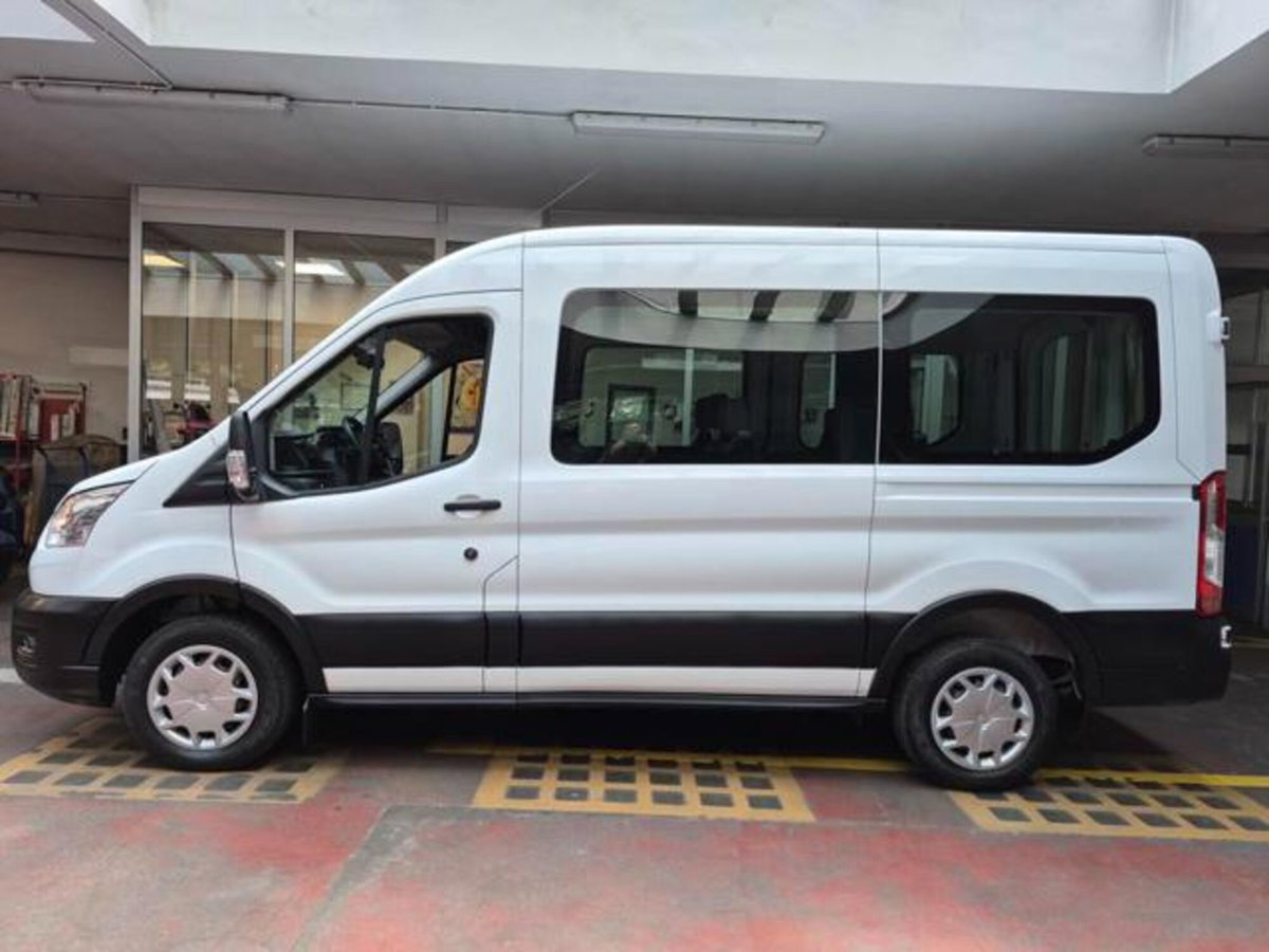 Ford Transit Furgone 310 2.0TDCi EcoBlue 130 aut. PM-TM Combi Trend (10)