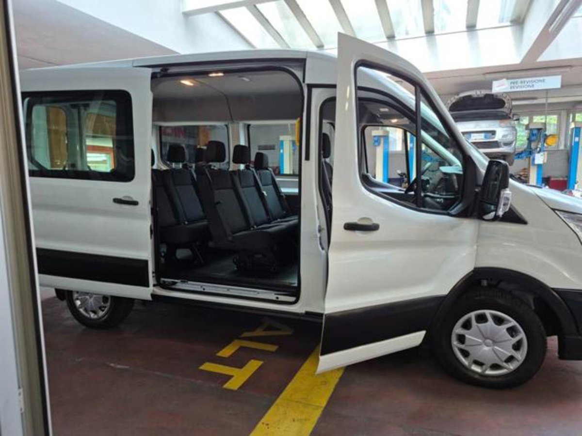 Ford Transit Furgone 310 2.0TDCi EcoBlue 130 aut. PM-TM Combi Trend (5)