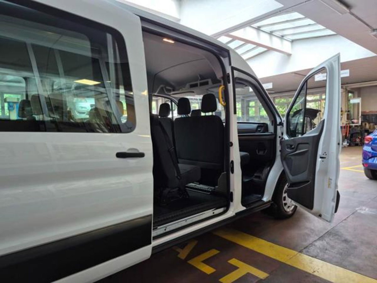 Ford Transit Furgone 310 2.0TDCi EcoBlue 130 aut. PM-TM Combi Trend (6)