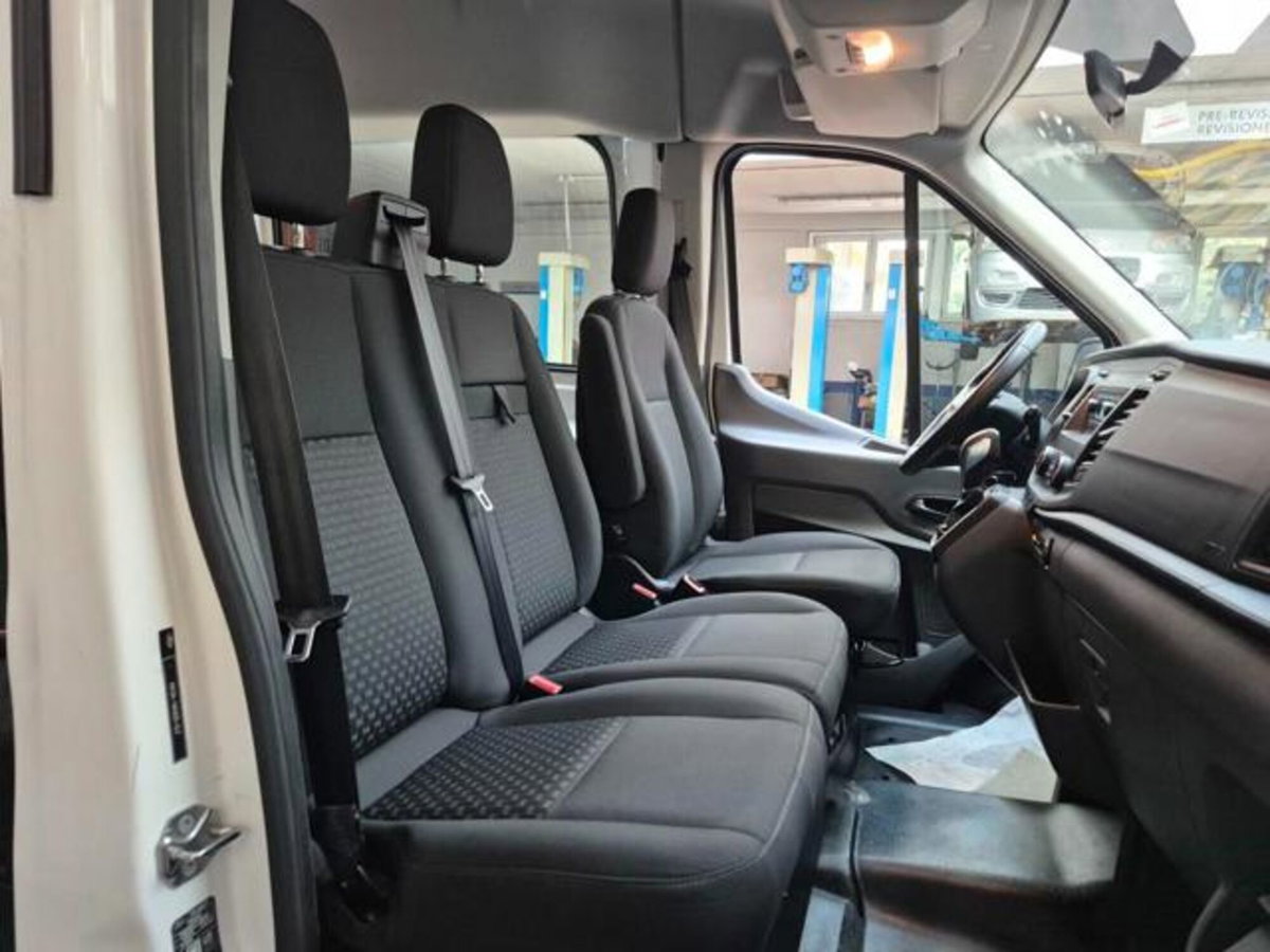 Ford Transit Furgone 310 2.0TDCi EcoBlue 130 aut. PM-TM Combi Trend (8)