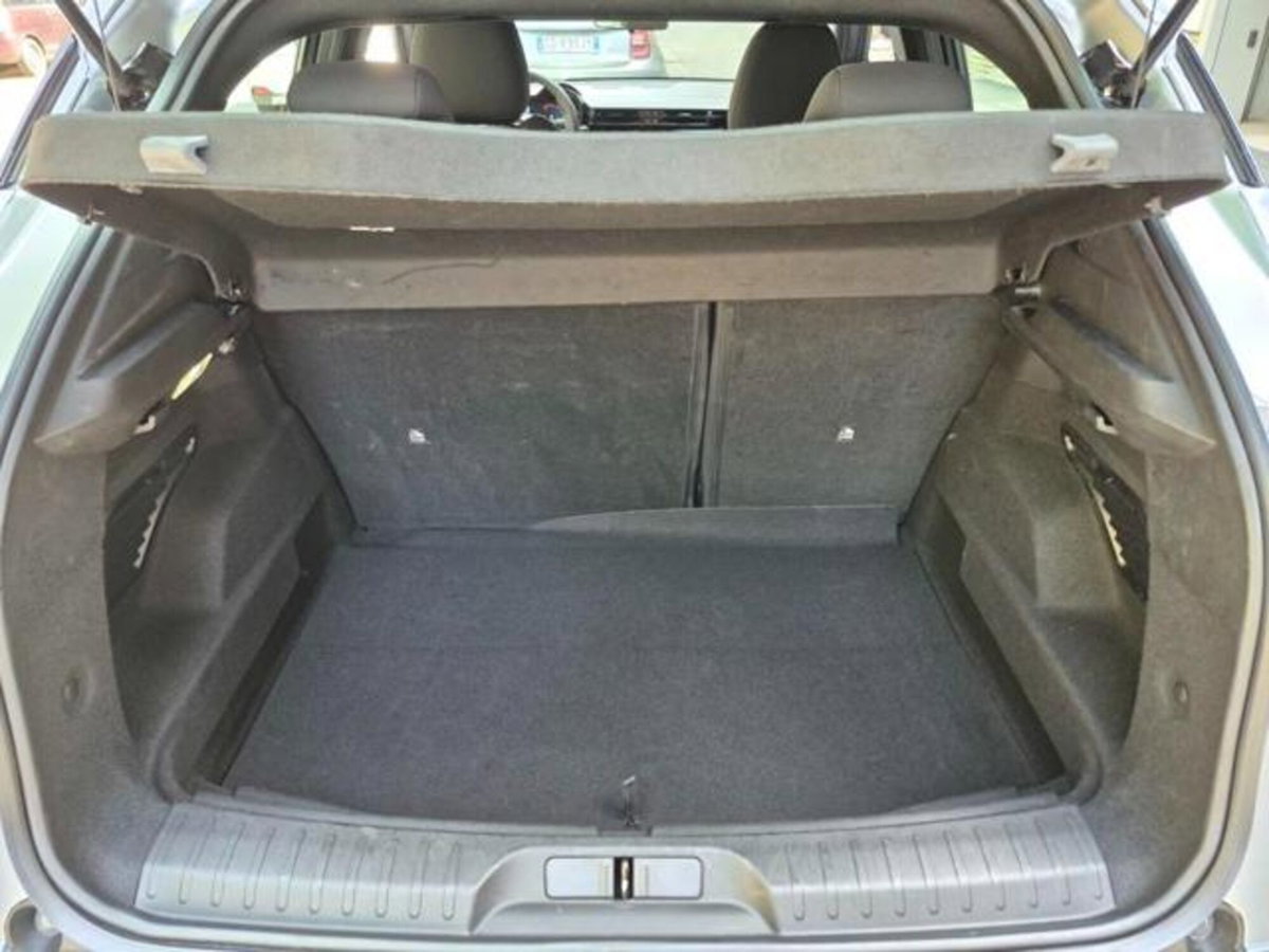 Alfa Romeo Junior 1.2 ibrida 145cv edct6 (11)