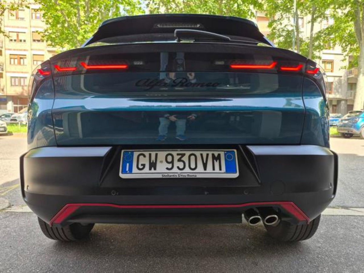 Alfa Romeo Junior elettrica Speciale 156cv (11)
