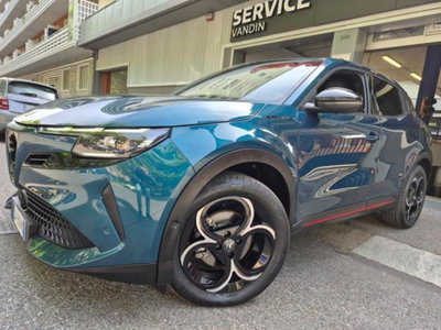Alfa Romeo Junior elettrica Speciale 156cv (2)