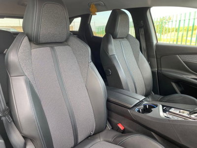 Peugeot 3008 BlueHDi 130 S&S EAT8 Allure Pack (19)