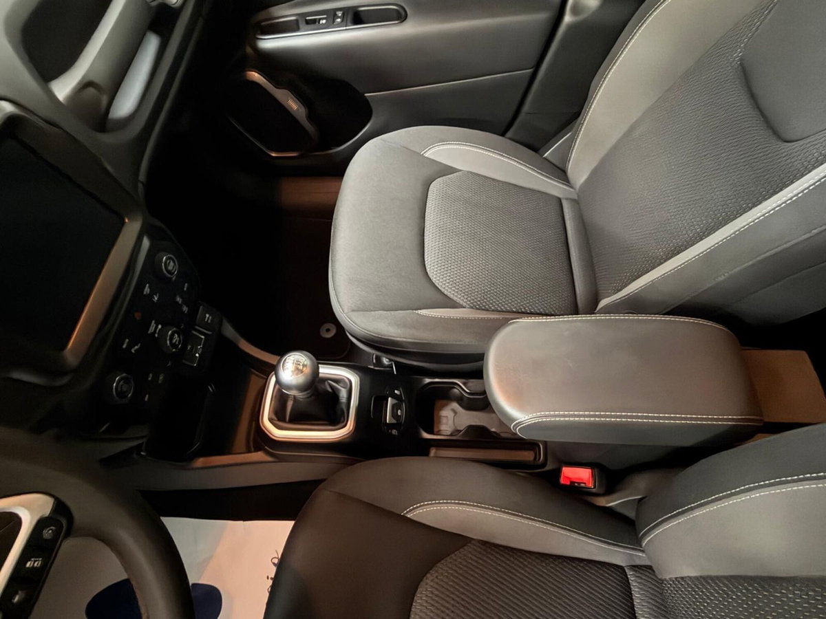Jeep Renegade 1.6 Mjt 130 CV Limited (14)