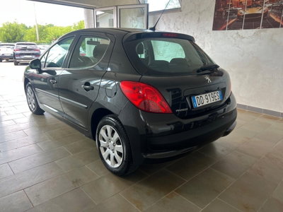 Peugeot 207 HDi 70CV 3p. Energie (4)