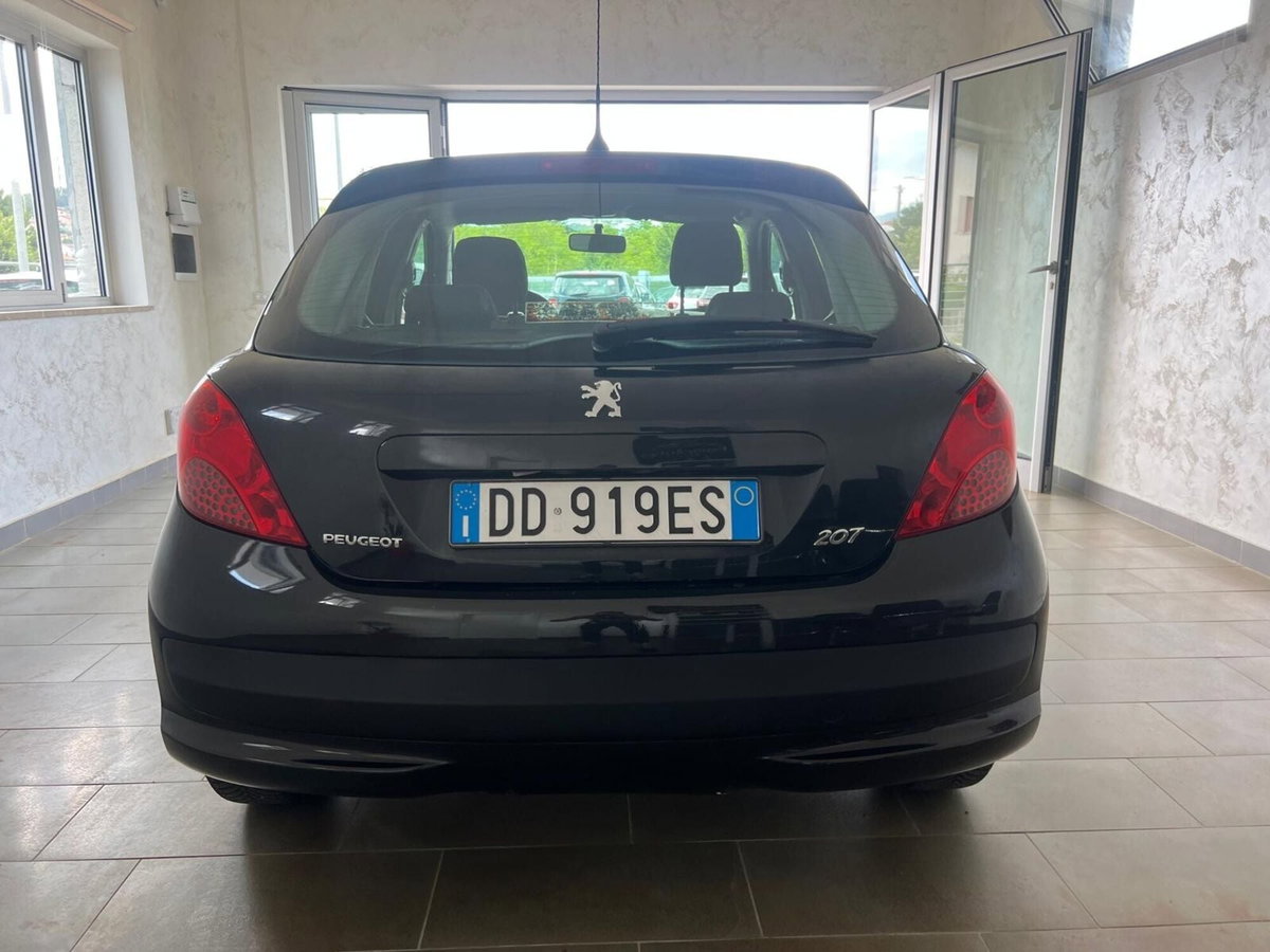 Peugeot 207 HDi 70CV 3p. Energie (5)