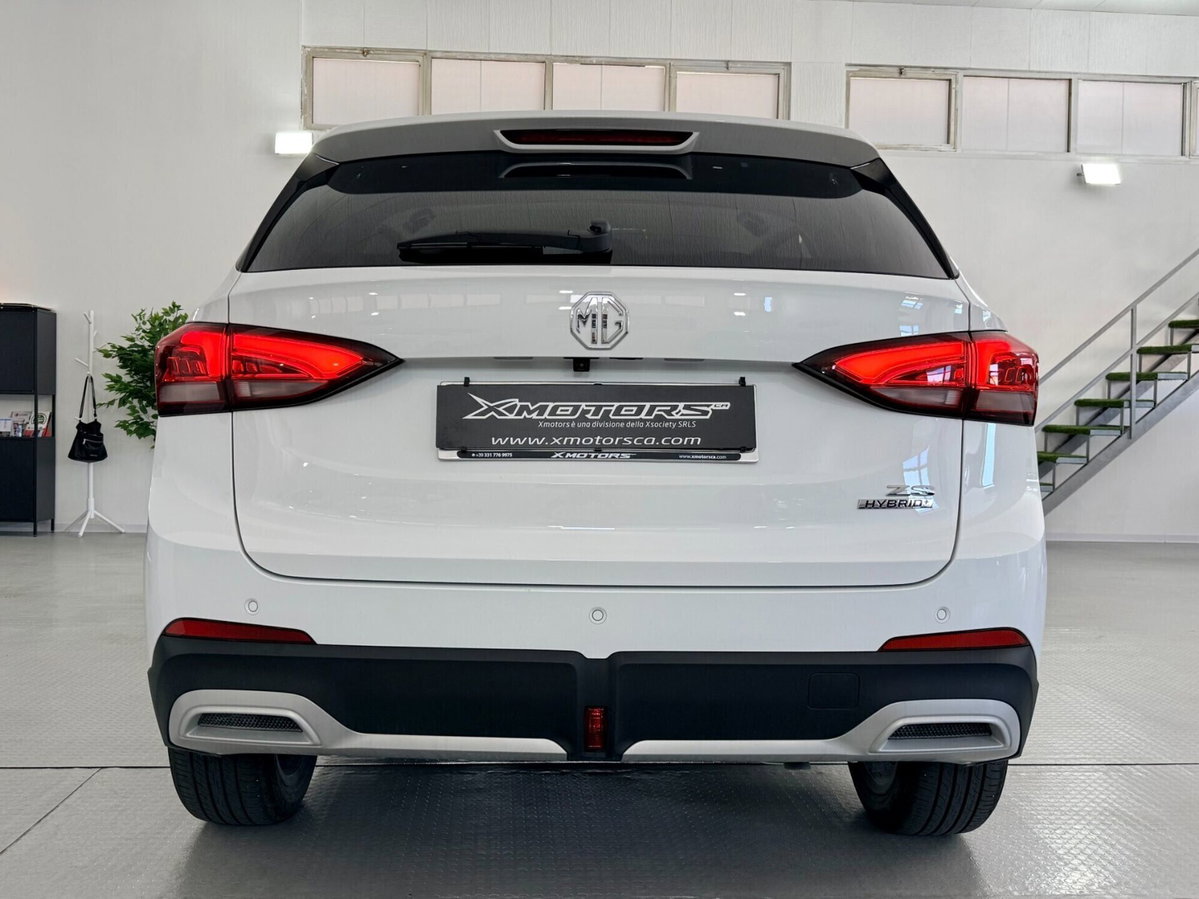 Mg ZS ZS 1.5 Luxury (6)