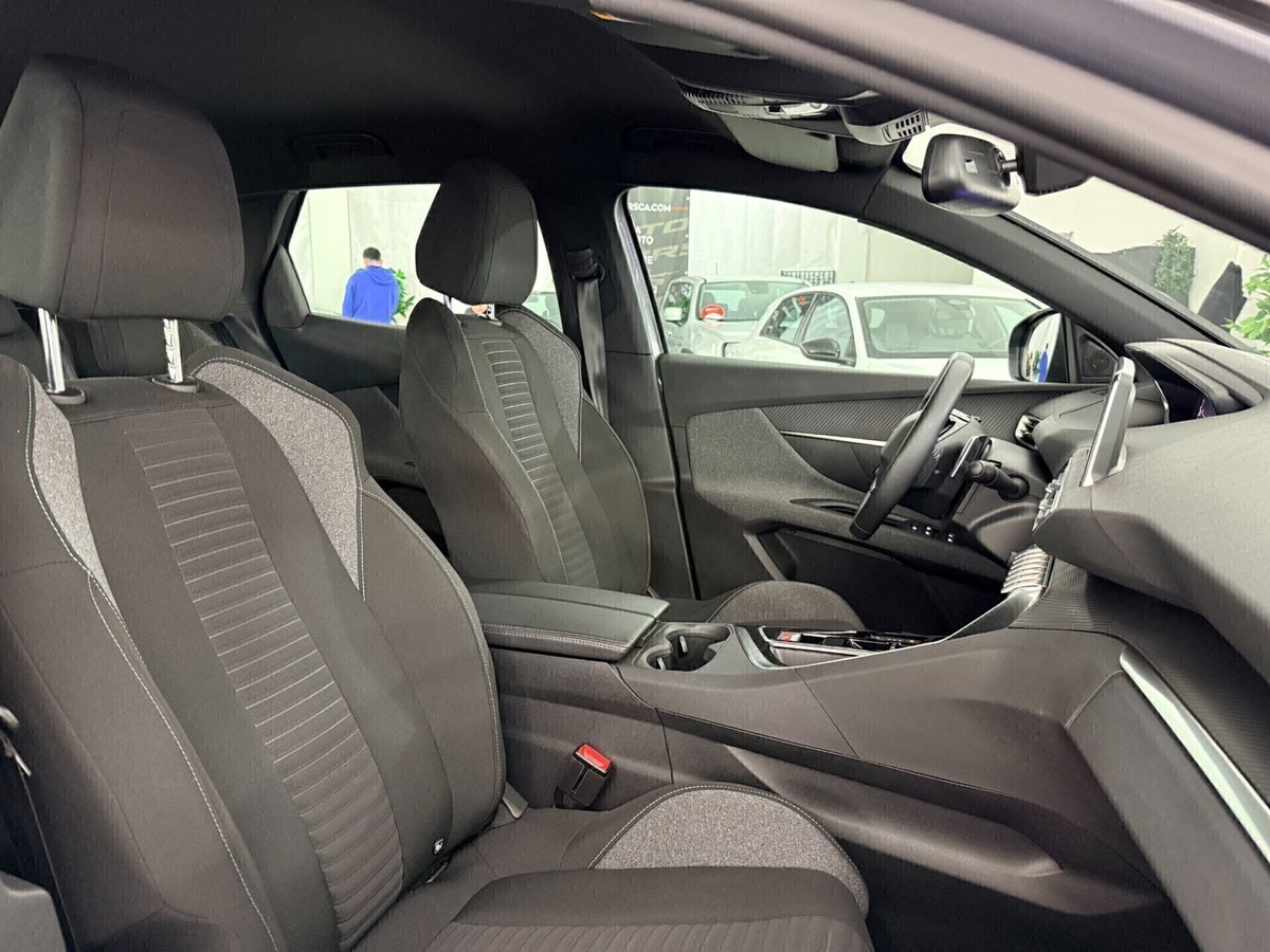 Peugeot 3008 BlueHDi 130 S&S EAT8 Active Pack (14)