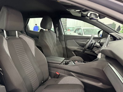 Peugeot 3008 BlueHDi 130 S&S EAT8 Active Pack (14)
