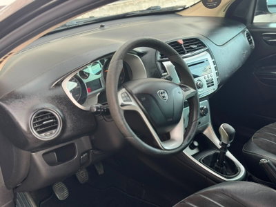 Lancia Delta 1.6 MJT DPF Oro (11)