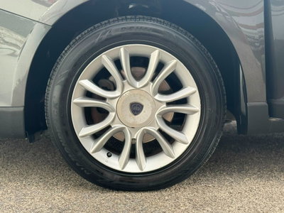 Lancia Delta 1.6 MJT DPF Oro (17)