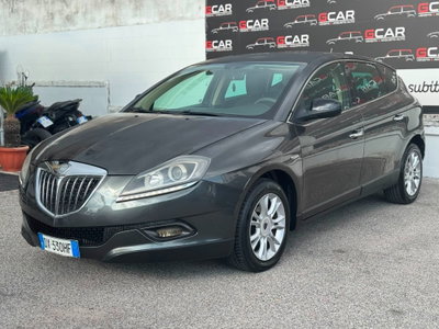Lancia Delta 1.6 MJT DPF Oro (4)