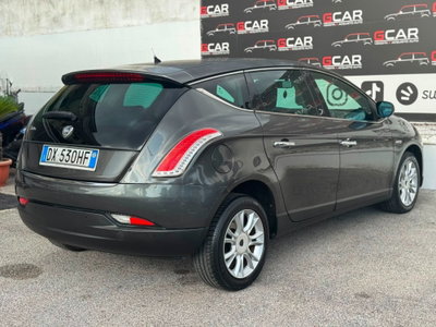 Lancia Delta 1.6 MJT DPF Oro (7)