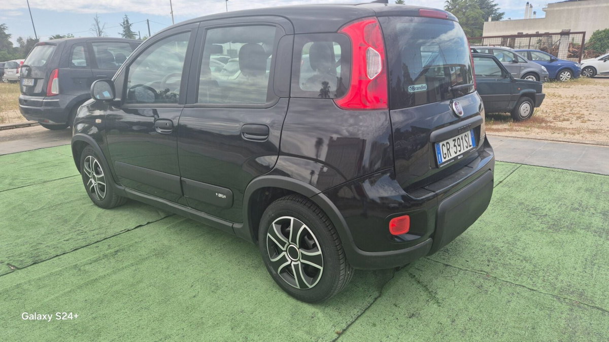 Fiat Panda 1.0 FireFly S&S Hybrid City Cross (4)